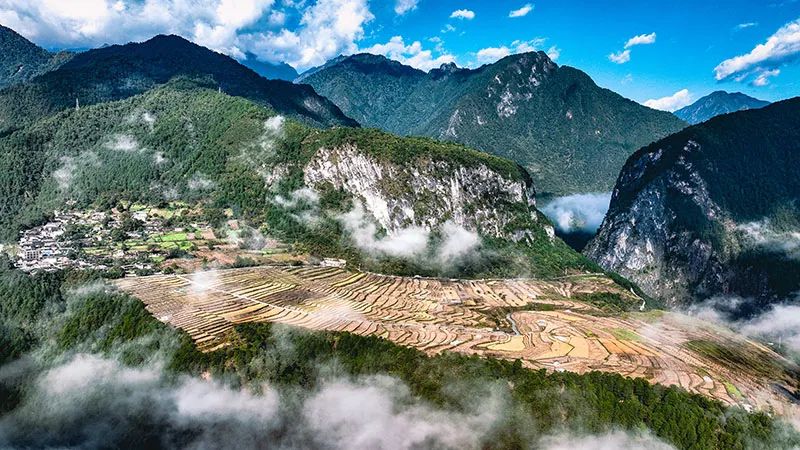 怒江活動策劃：有一種生活叫云南的怒江丨住進(jìn)屲仚，沉浸式感受“人神共居之地”的魅力